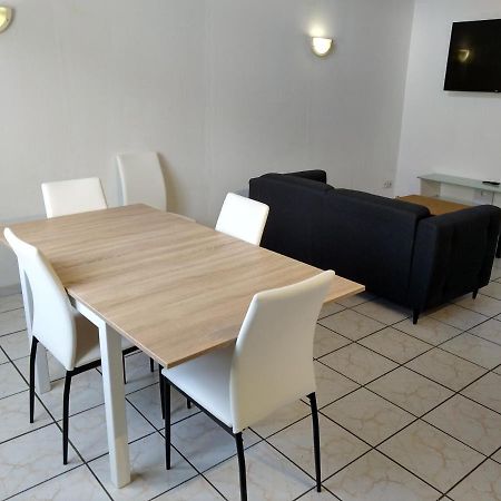 Spacieuse Maison Avec Garage 5 Mins Valenciennes Anzin 外观 照片